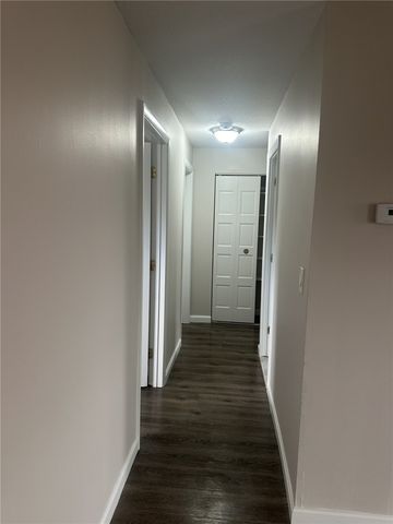 3 Admiralty Drive B-5, Middletown, RI 02842
