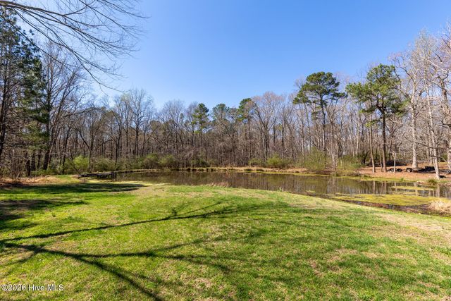 600 Mount Carmel Road, Carthage, NC 28327