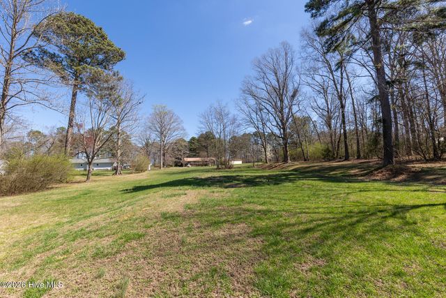 600 Mount Carmel Road, Carthage, NC 28327