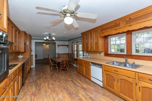 600 Mount Carmel Road, Carthage, NC 28327