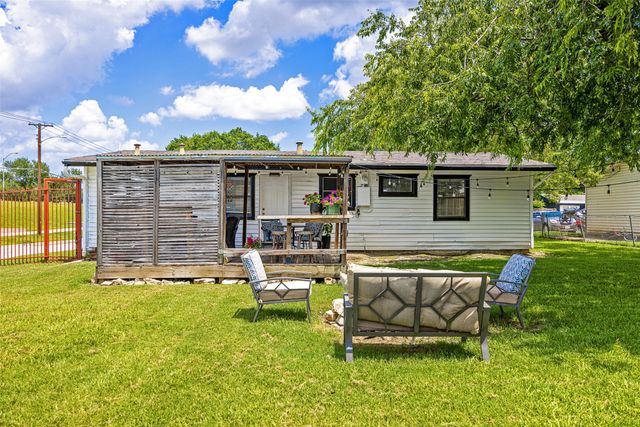 103 Hamden Lane, Mesquite, TX 75149