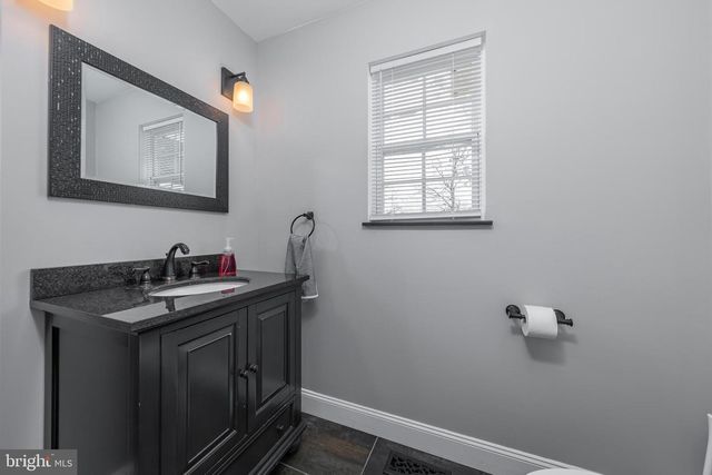 1308 ROSELLE DR, Millville, NJ 08332