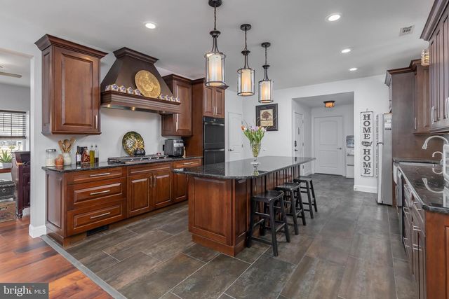 1308 ROSELLE DR, Millville, NJ 08332