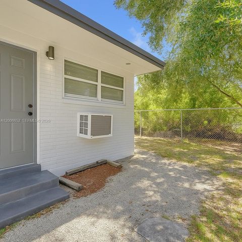 105 NW 14th Way 0, Dania Beach, FL 33004