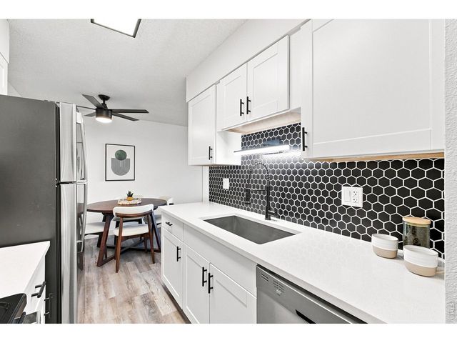 50 E Highline Cir 102, Centennial, CO 80122