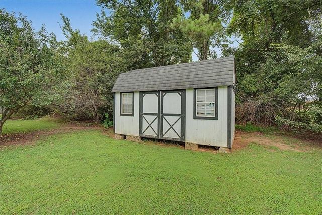 28 Autumn Ridge Drive, Euharlee, GA 30145