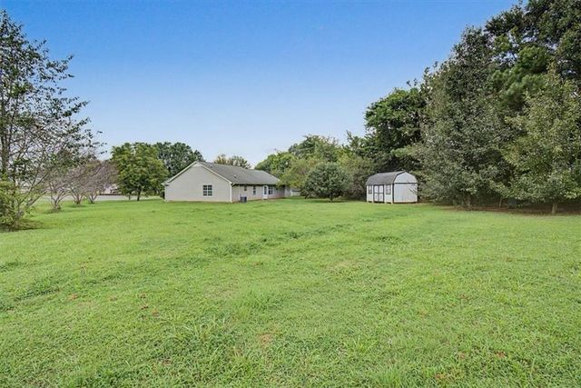 28 Autumn Ridge Drive, Euharlee, GA 30145