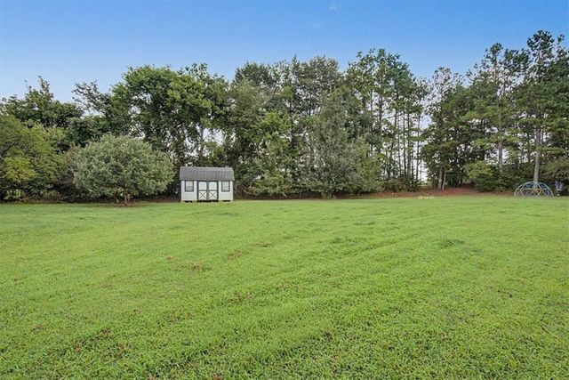 28 Autumn Ridge Drive, Euharlee, GA 30145