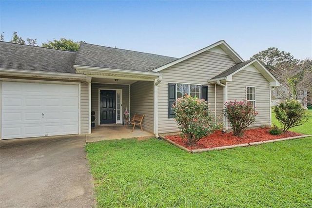 28 Autumn Ridge Drive, Euharlee, GA 30145