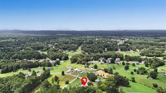 28 Autumn Ridge Drive, Euharlee, GA 30145
