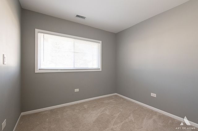 703 Yates Avenue, Romeoville, IL 60446