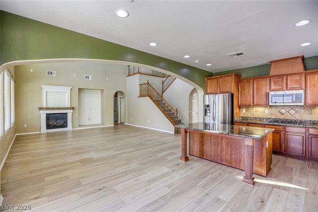 692 Blue Crystal Creek Road, Henderson, NV 89002