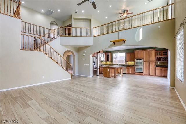 692 Blue Crystal Creek Road, Henderson, NV 89002