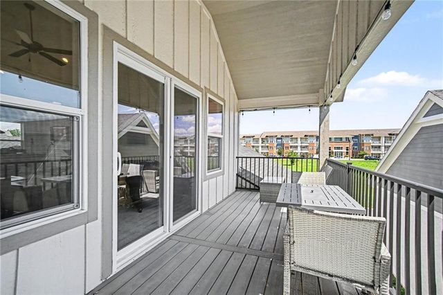 8806 NE 81ST Terrace, Kansas City, MO 64158
