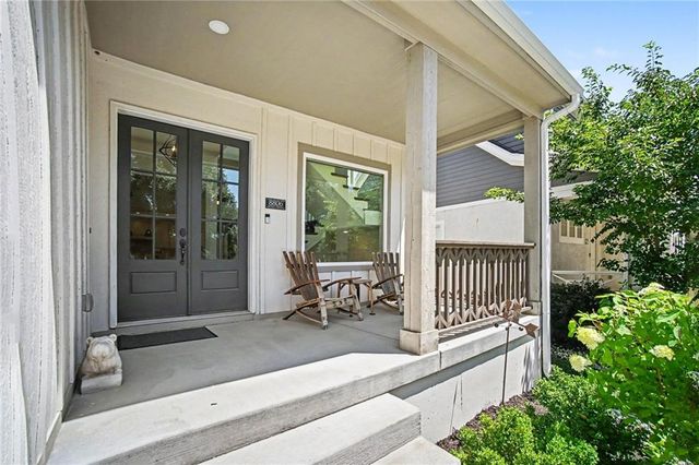 8806 NE 81ST Terrace, Kansas City, MO 64158