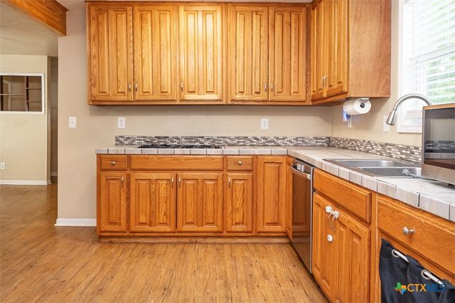 104 W Beeline Lane, Harker Heights, TX 76548