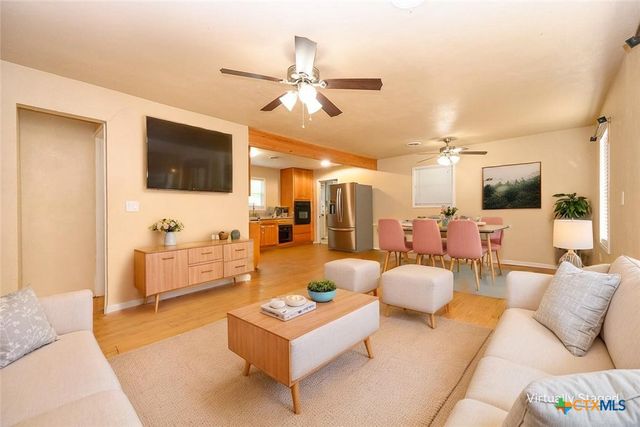 104 W Beeline Lane, Harker Heights, TX 76548