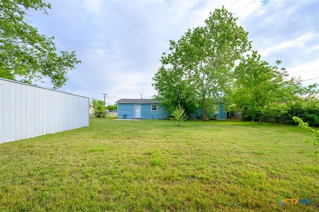 104 W Beeline Lane, Harker Heights, TX 76548