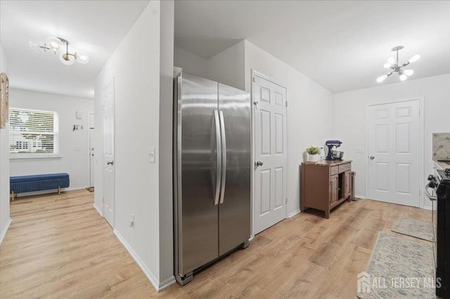 133 Keswick Drive, Piscataway, NJ 08854