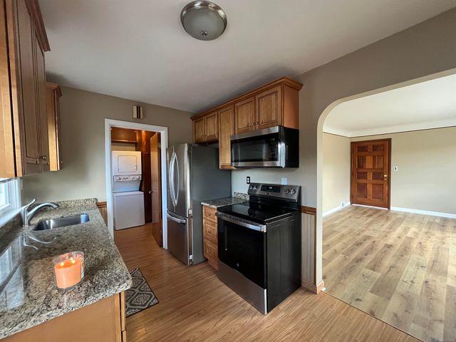 26561 Tucker Street, Harrison Twp, MI 48045