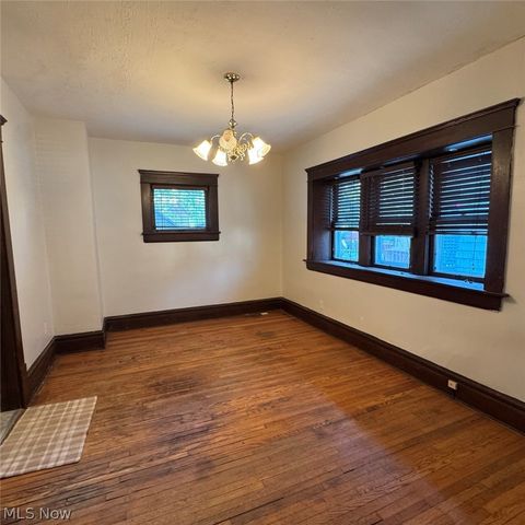 117 Dodge Avenue, Akron, OH 44302