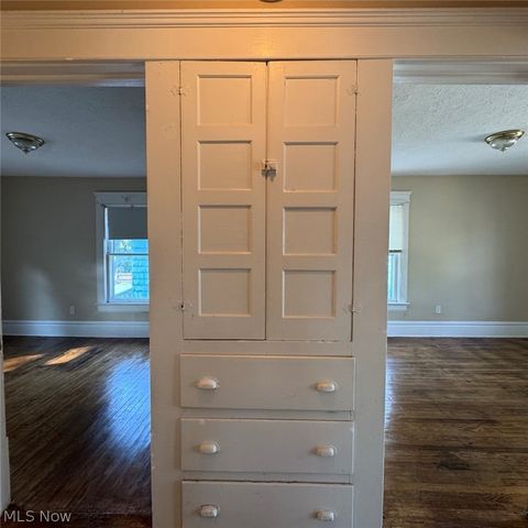 117 Dodge Avenue, Akron, OH 44302