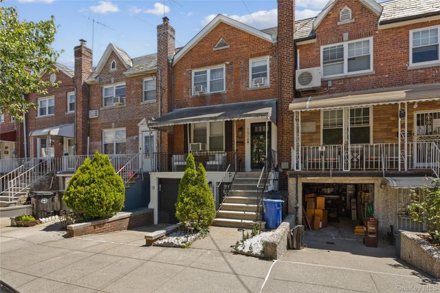 1518 Fielding Street, Bronx, NY 10469