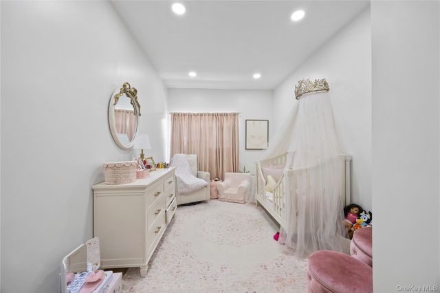 1518 Fielding Street, Bronx, NY 10469