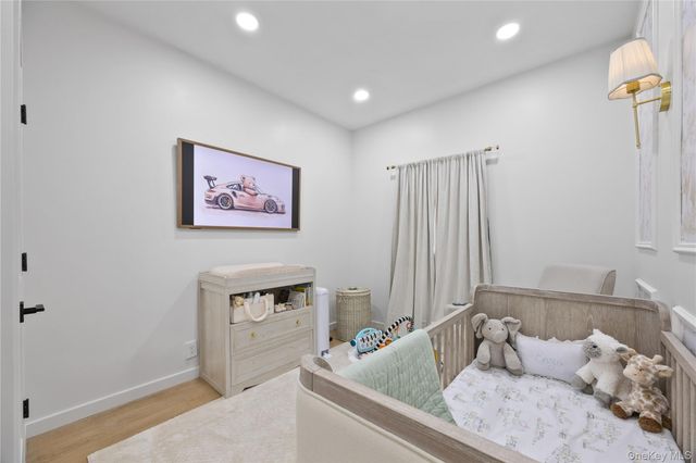 1518 Fielding Street, Bronx, NY 10469