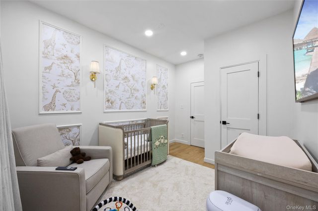 1518 Fielding Street, Bronx, NY 10469