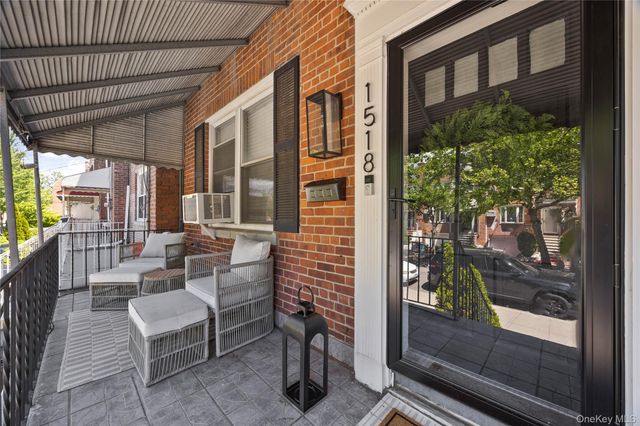 1518 Fielding Street, Bronx, NY 10469