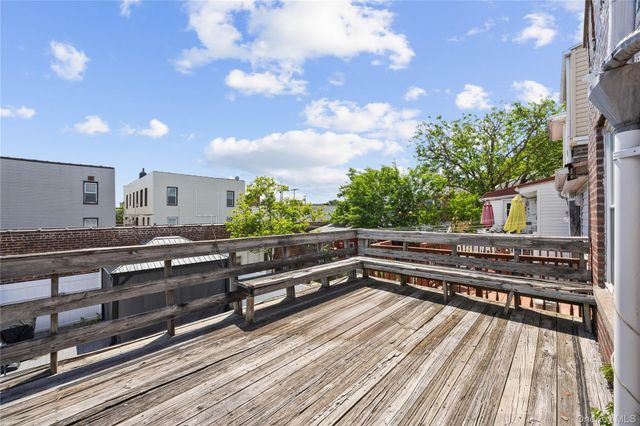 1518 Fielding Street, Bronx, NY 10469