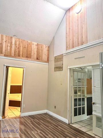 351&353 Thurmon Road, Jesup, GA 31545