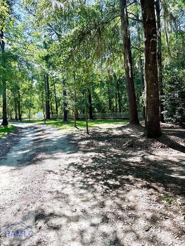 351&353 Thurmon Road, Jesup, GA 31545