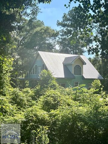 351&353 Thurmon Road, Jesup, GA 31545