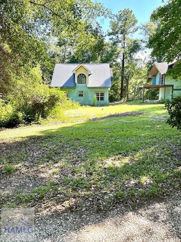 351&353 Thurmon Road, Jesup, GA 31545