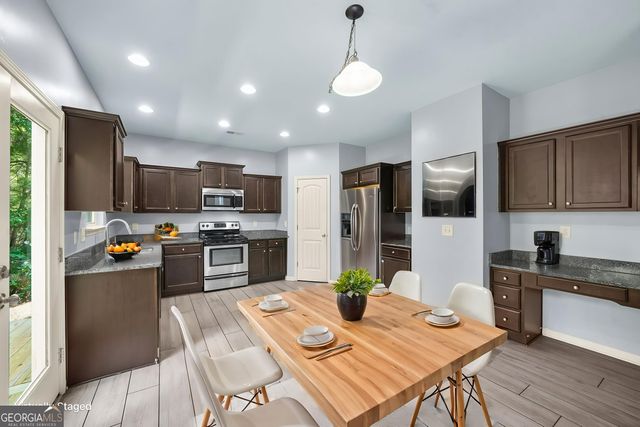 828 Pine Lane, Lawrenceville, GA 30043
