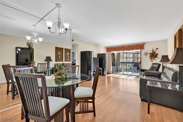 6136 Whiskey Creek DR 520, Fort Myers, FL 33919