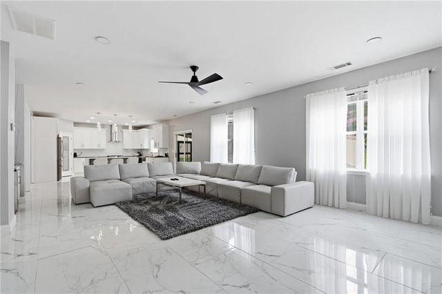 752 Key Largo Pointe, Auburn, GA 30011
