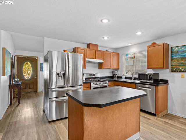 17315 Se 19TH St, Vancouver, WA 98683
