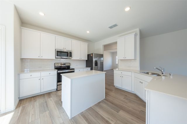 340 Wentworth Drive, Fate, TX 75189