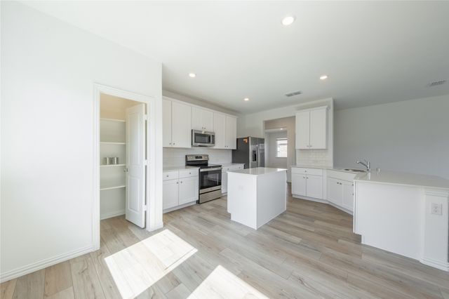 340 Wentworth Drive, Fate, TX 75189