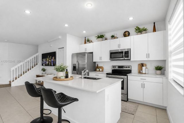 25500 SW 108th Ave, Homestead, FL 33032