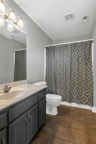 803 Englewood Drive, Kearney, MO 64060