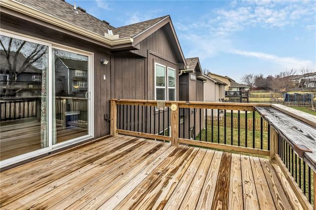 803 Englewood Drive, Kearney, MO 64060