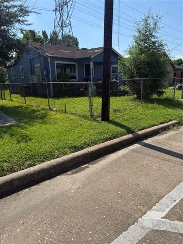3814 Hardy Street, Houston, TX 77009