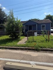 3814 Hardy Street, Houston, TX 77009