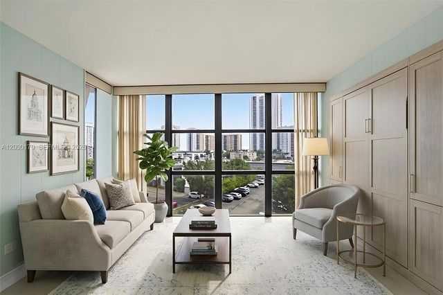 800 Parkview Dr 506, Hallandale Beach, FL 33009