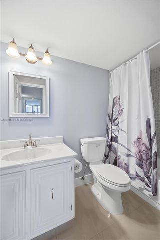 800 Parkview Dr 506, Hallandale Beach, FL 33009