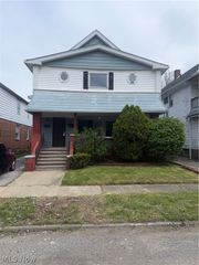 1965 Nelawood Road, Cleveland, OH 44112